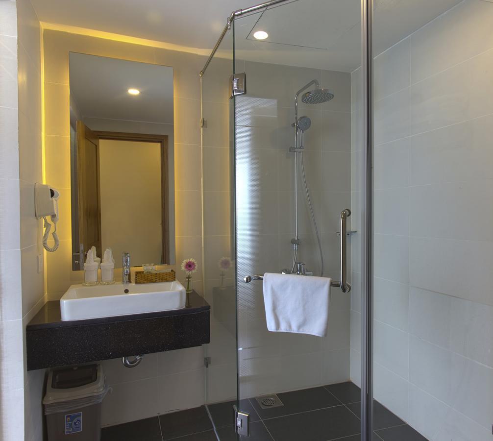 Luxury Holiday Nha Trang Ngoại thất bức ảnh